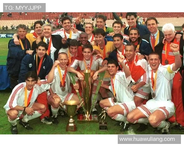 加勒比海足球明星的传奇旅程与辉煌成就揭秘